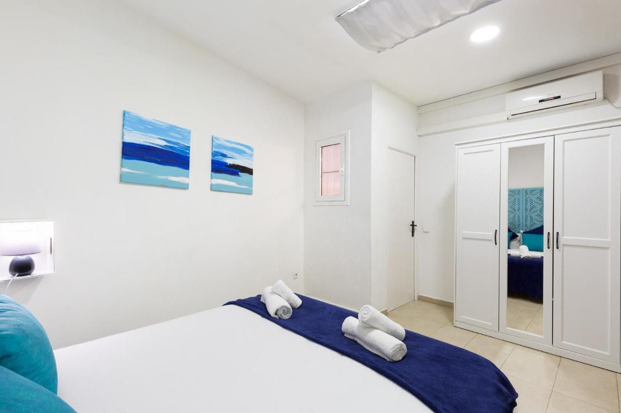 Stay U-Nique Apartments Passatge De Font Barcelona Luaran gambar