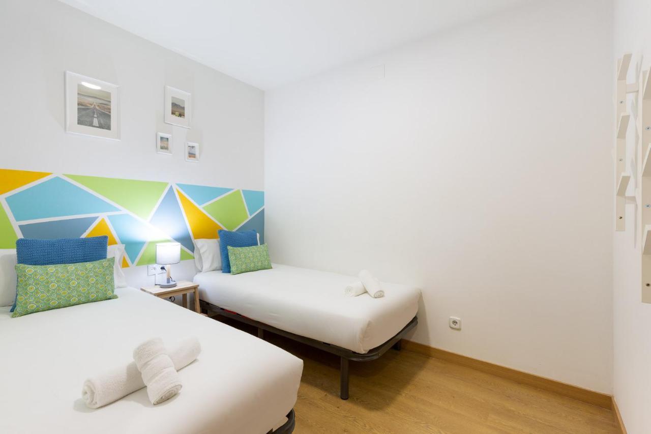 Stay U-Nique Apartments Passatge De Font Barcelona Luaran gambar